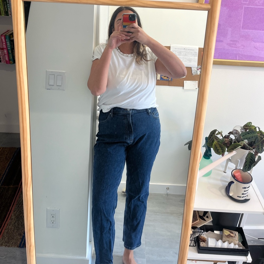 Everlane High Rise The Curvy Cheeky® Jean (28.5" Inseam) - Washed Midnight